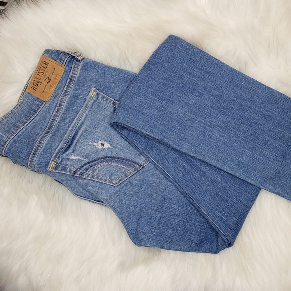 Hollister Denim - Hollister 5R/27 Distressed Jeans